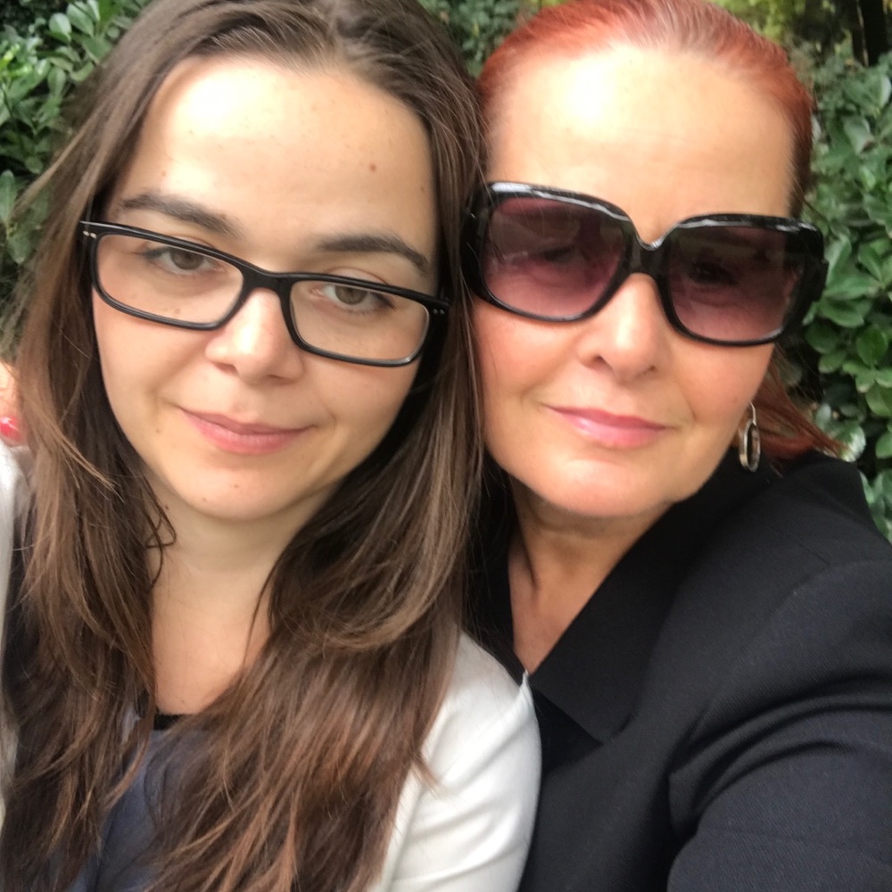 Meet your Posher, Ppetra